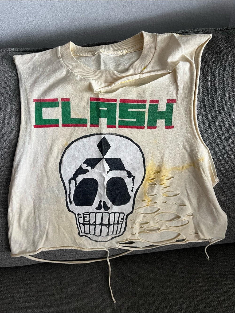 Vintage The Clash Cream Graphic Crop Muscle Tee
